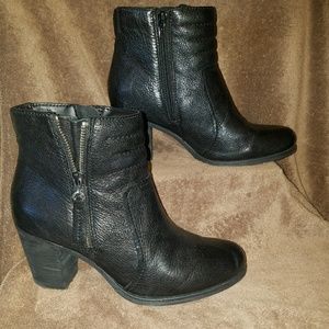 Ankle boots